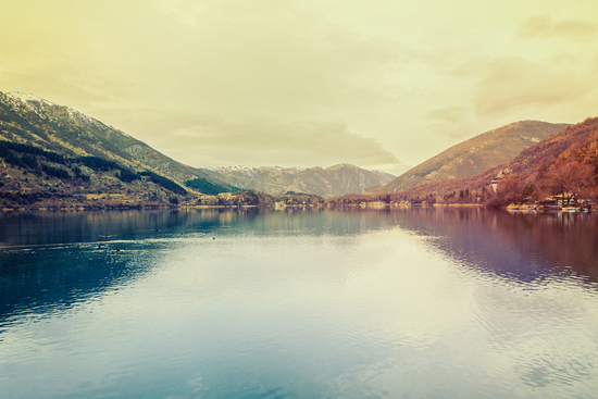 A beautiful lake by Salvatore Russolillo