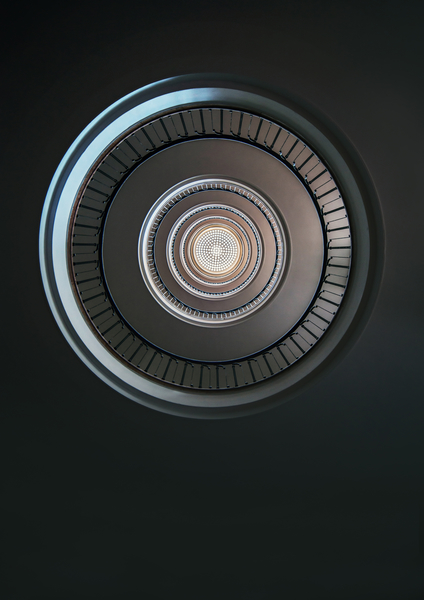 Monochromatic round staircase by Jarek Blaminsky