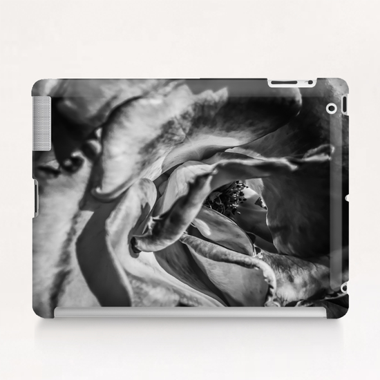 blooming rose in black and white Tablet Case by Timmy333