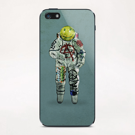 Colossus iPhone & iPod Skin by Seamless