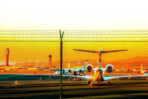 Sunset sky over at the Las Vegas airport, USA Mural by Timmy333