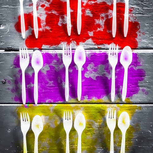 fork and spoon with splash painting texture abstract background in pink red yellow Mural by Timmy333