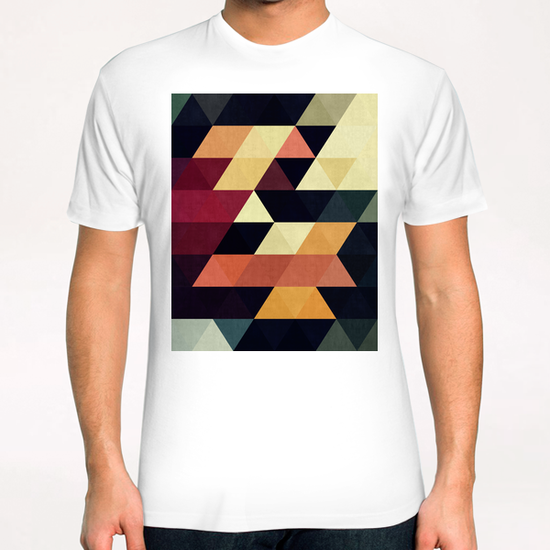 Pattern cosmic triangles T-Shirt by Vitor Costa