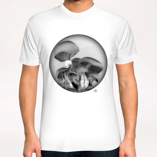 Lina 2 T-Shirt by Denis Chobelet